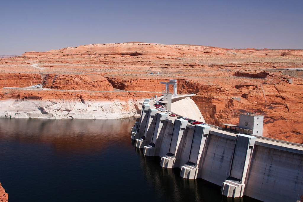 Plotting “dead pool” and other watersheds for Lake Powell and Lake Mead